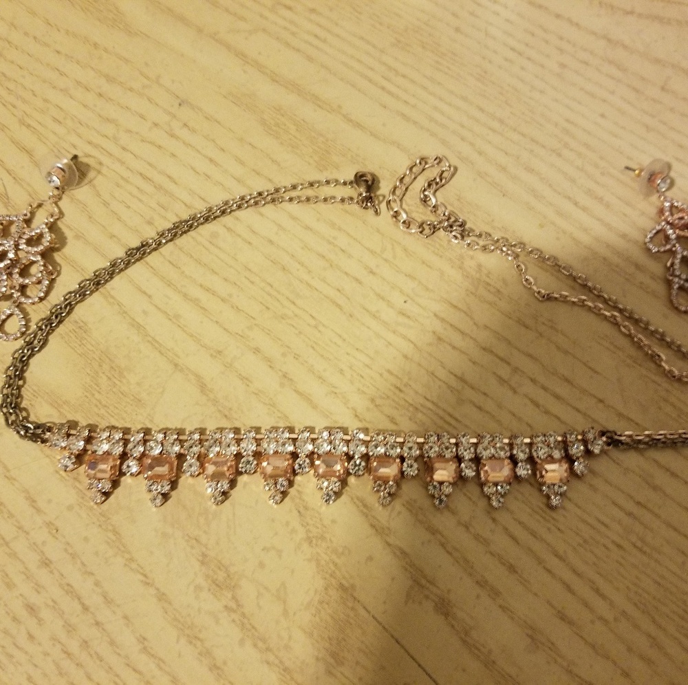 Crystal necklace and earrings